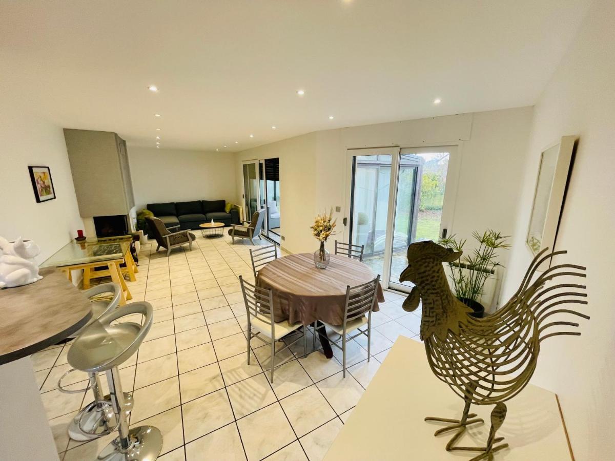 Maison T2 De 70 M2 Avec Jardin Et Veranda Rignac  Luaran gambar